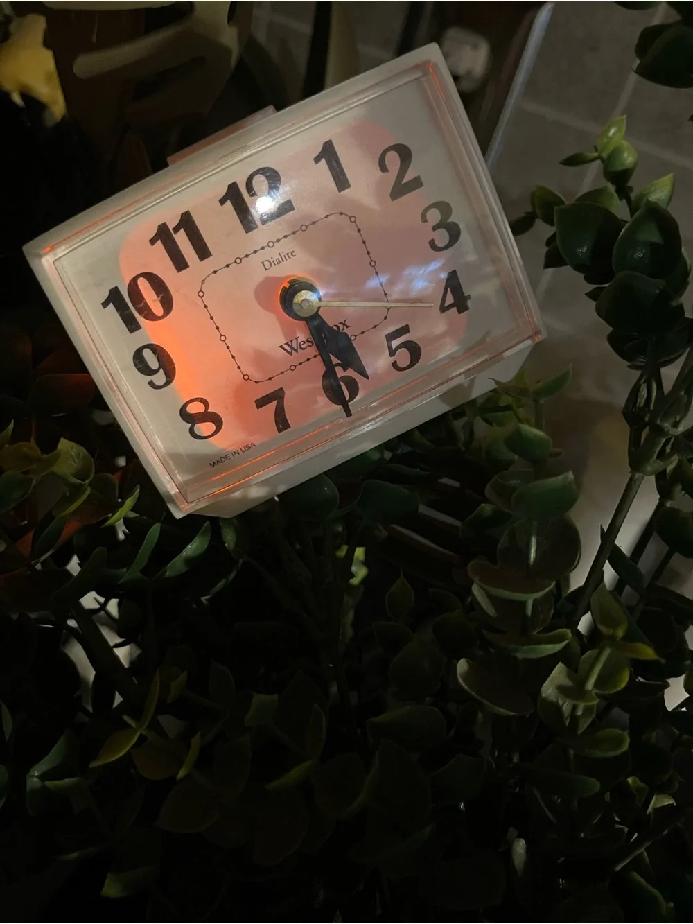 Vtg set White Classic Dialite Twin Electric Alarm Clock Set